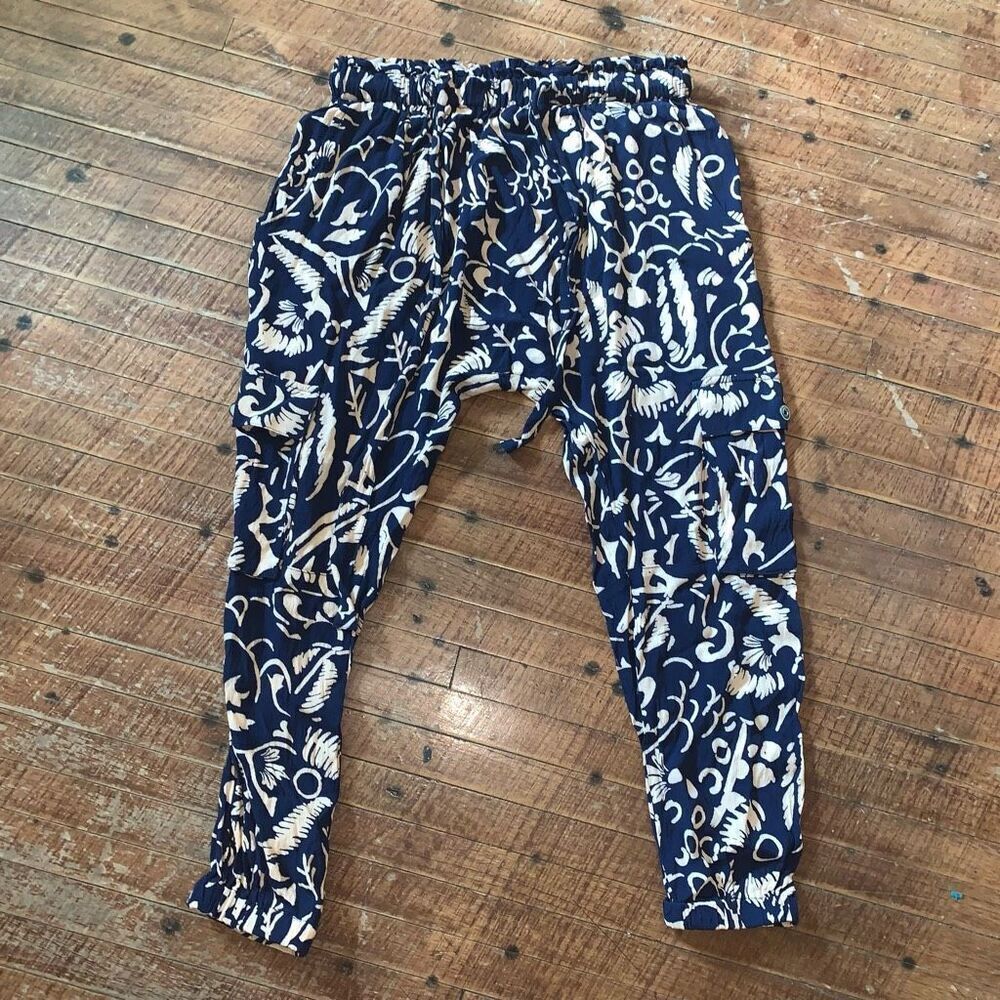 Hei Hei boho black & cream cropped comfortable XS harem pants